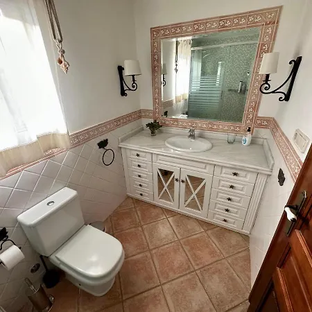 Chalet Mediterranea A 75 Metros De La Playa. Villa Orihuela
