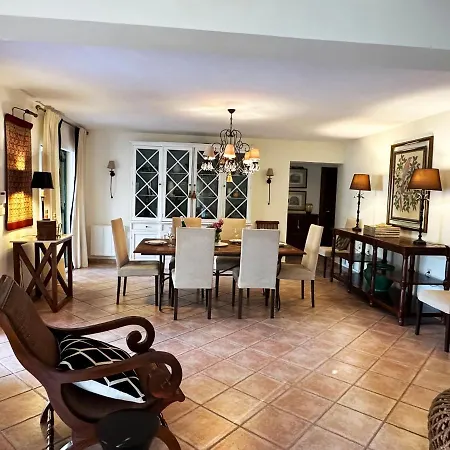 Villa Chalet Mediterranea A 75 Metros De La Playa. *